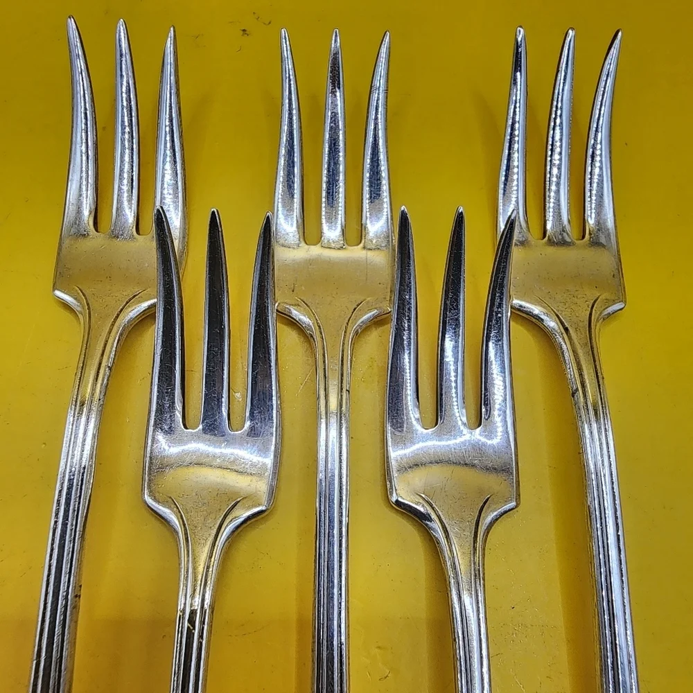 5 American Silverplate Co Cocktail Forks 1914 Somerset 5.5